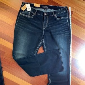 Silver Jeans Suki High Slim Boot